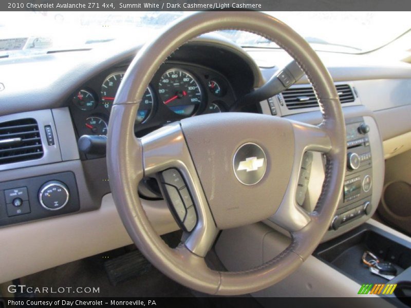 Summit White / Dark Cashmere/Light Cashmere 2010 Chevrolet Avalanche Z71 4x4