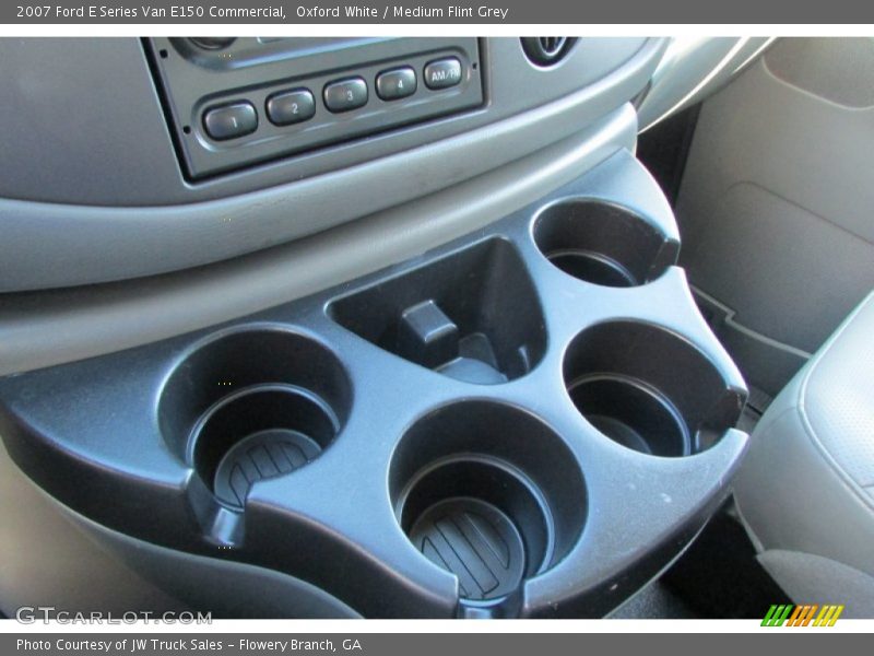 Oxford White / Medium Flint Grey 2007 Ford E Series Van E150 Commercial