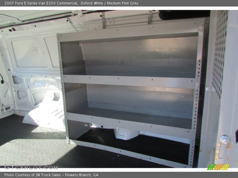 Oxford White / Medium Flint Grey 2007 Ford E Series Van E150 Commercial