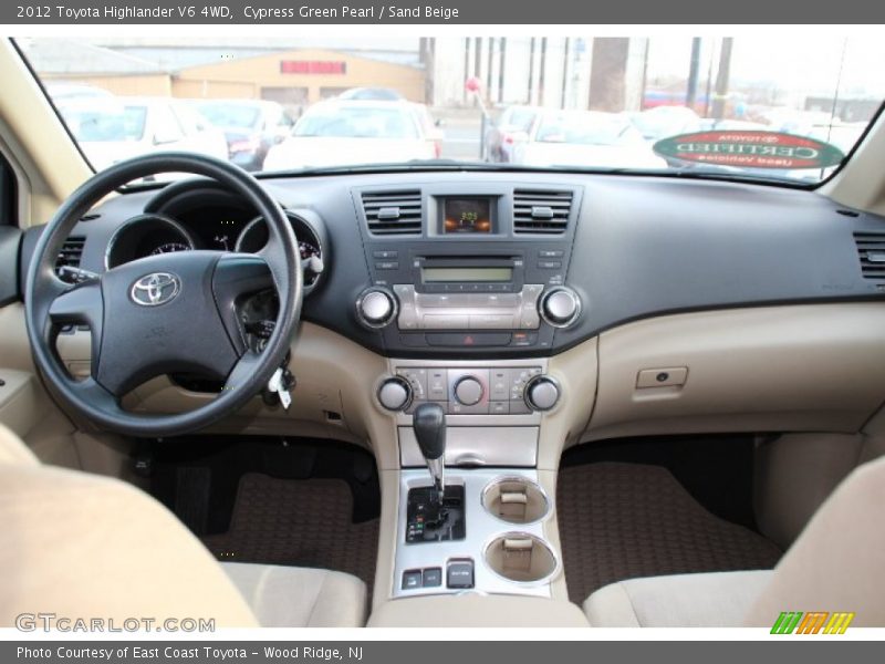 Cypress Green Pearl / Sand Beige 2012 Toyota Highlander V6 4WD
