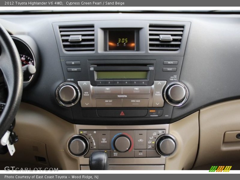 Cypress Green Pearl / Sand Beige 2012 Toyota Highlander V6 4WD