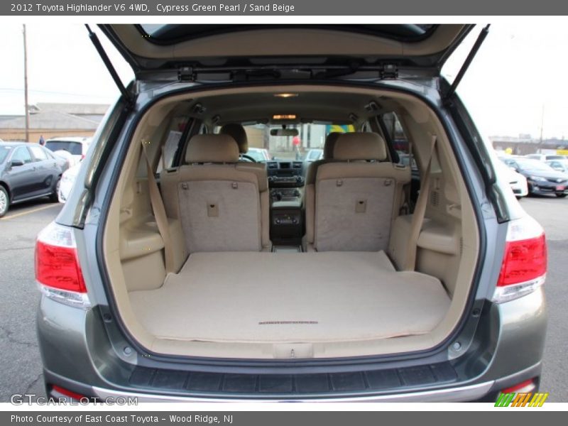 Cypress Green Pearl / Sand Beige 2012 Toyota Highlander V6 4WD