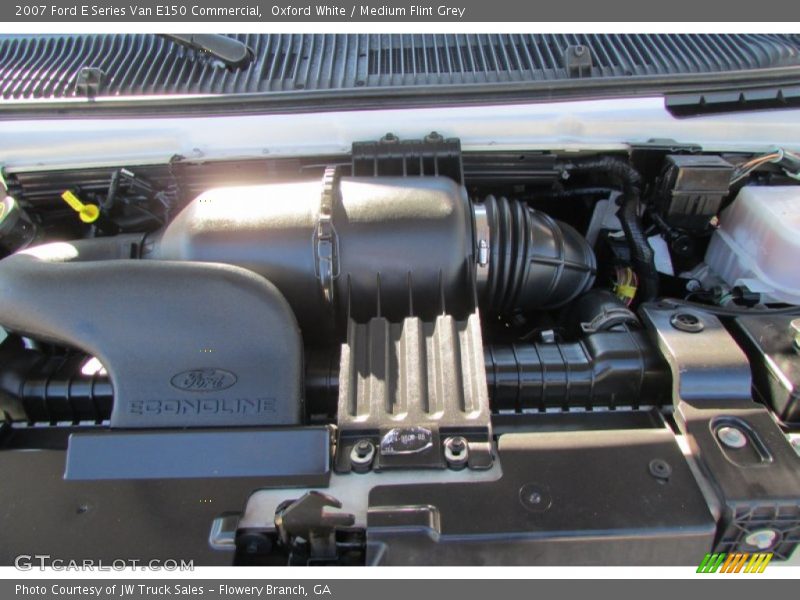 Oxford White / Medium Flint Grey 2007 Ford E Series Van E150 Commercial