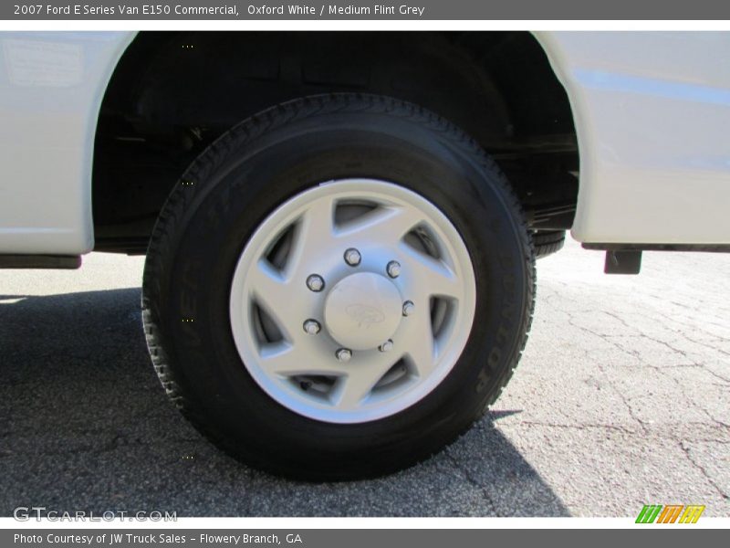 Oxford White / Medium Flint Grey 2007 Ford E Series Van E150 Commercial