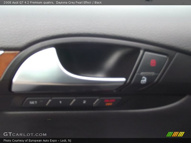 Daytona Grey Pearl Effect / Black 2008 Audi Q7 4.2 Premium quattro