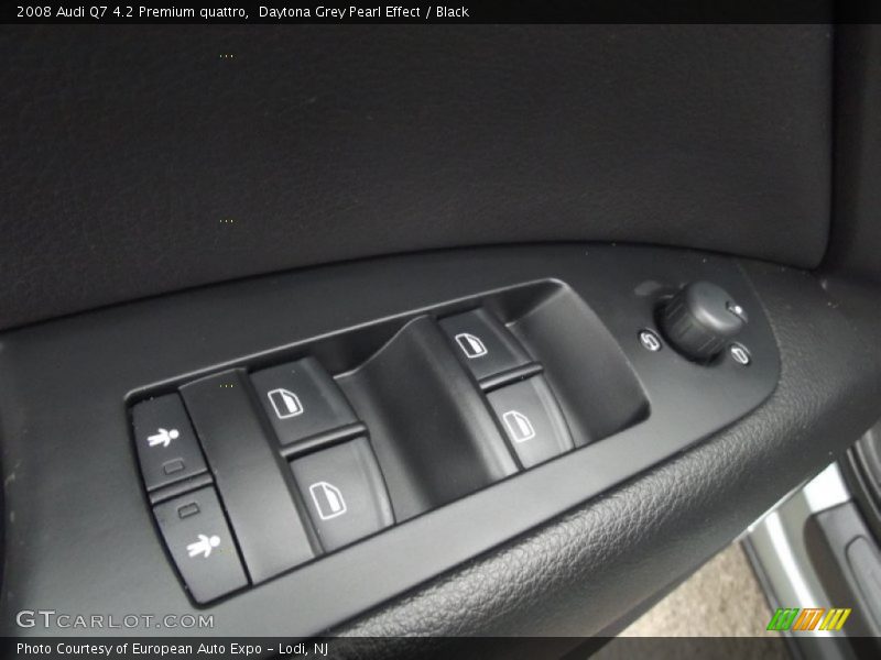Daytona Grey Pearl Effect / Black 2008 Audi Q7 4.2 Premium quattro