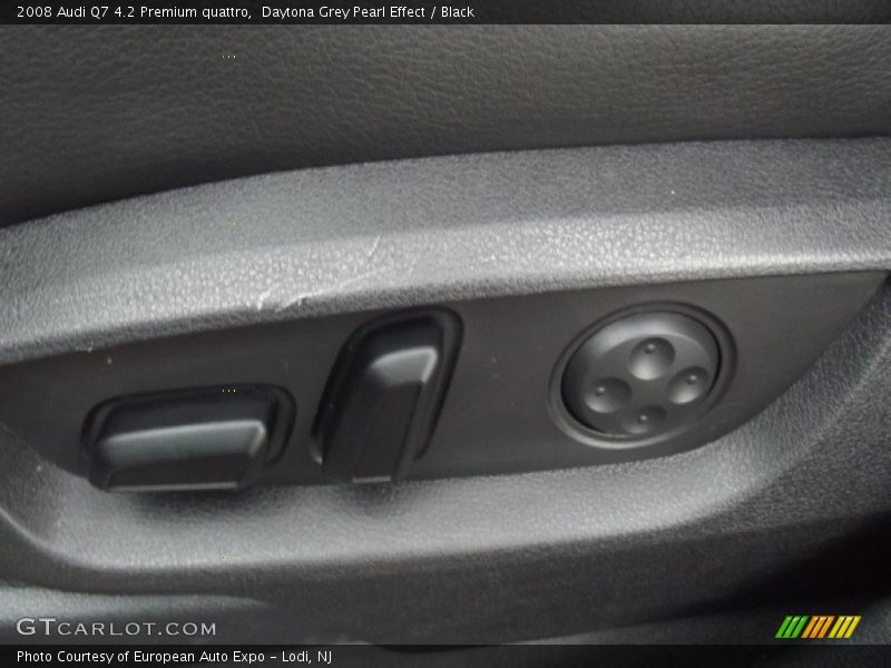 Daytona Grey Pearl Effect / Black 2008 Audi Q7 4.2 Premium quattro