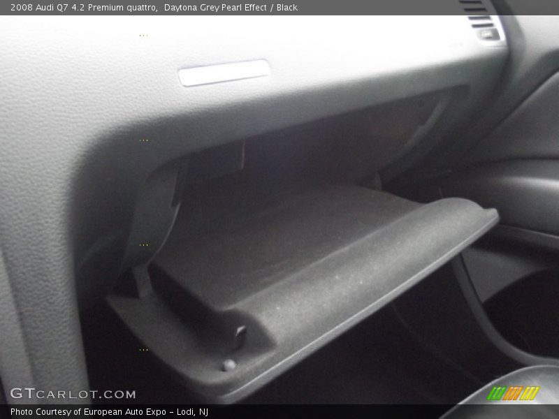 Daytona Grey Pearl Effect / Black 2008 Audi Q7 4.2 Premium quattro