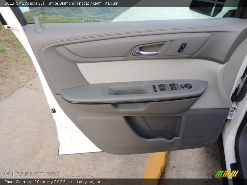 White Diamond Tricoat / Light Titanium 2013 GMC Acadia SLT