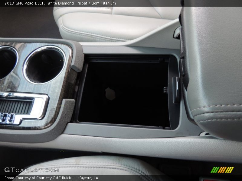 White Diamond Tricoat / Light Titanium 2013 GMC Acadia SLT