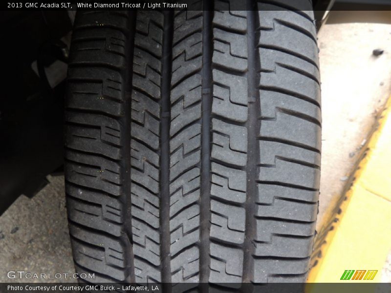 White Diamond Tricoat / Light Titanium 2013 GMC Acadia SLT