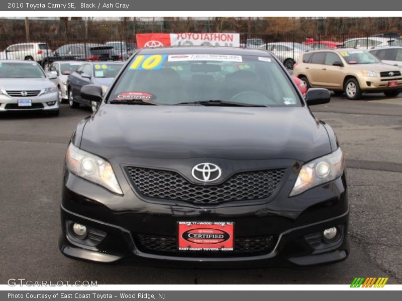 Black / Ash Gray 2010 Toyota Camry SE