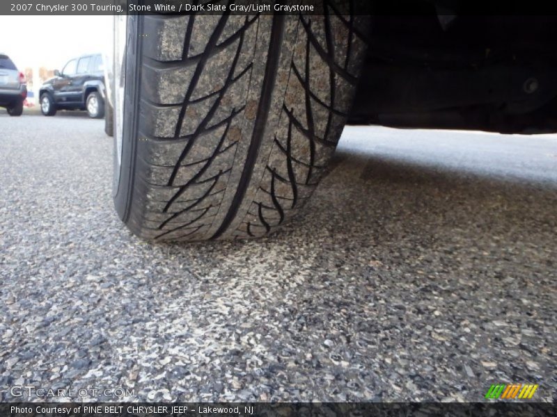 Stone White / Dark Slate Gray/Light Graystone 2007 Chrysler 300 Touring