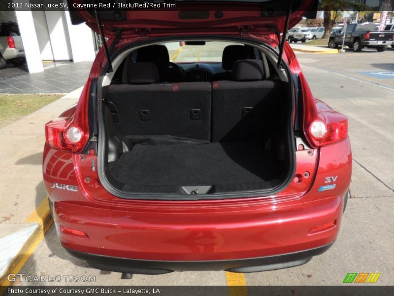 Cayenne Red / Black/Red/Red Trim 2012 Nissan Juke SV