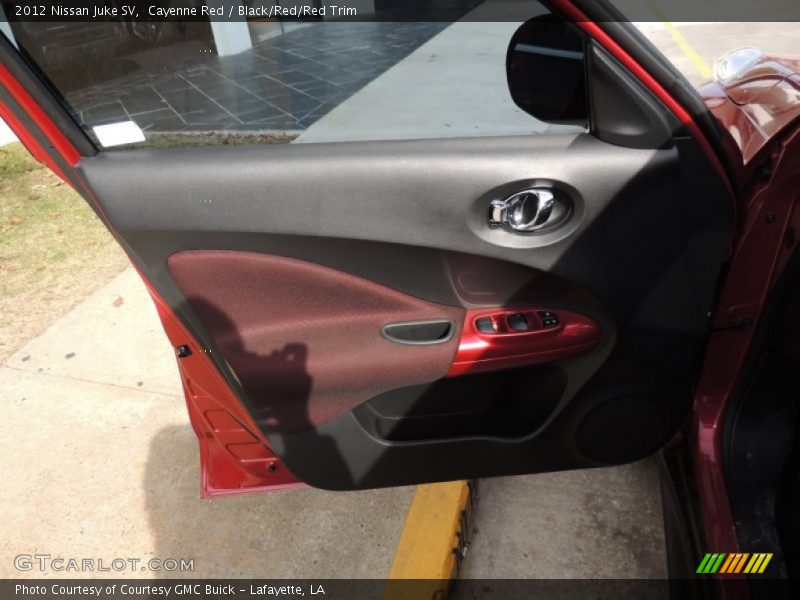 Cayenne Red / Black/Red/Red Trim 2012 Nissan Juke SV