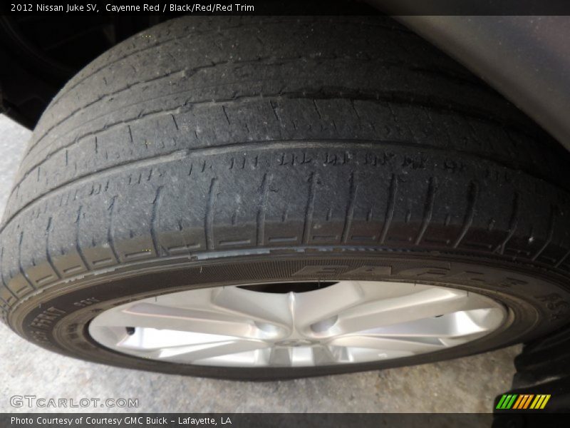 Cayenne Red / Black/Red/Red Trim 2012 Nissan Juke SV
