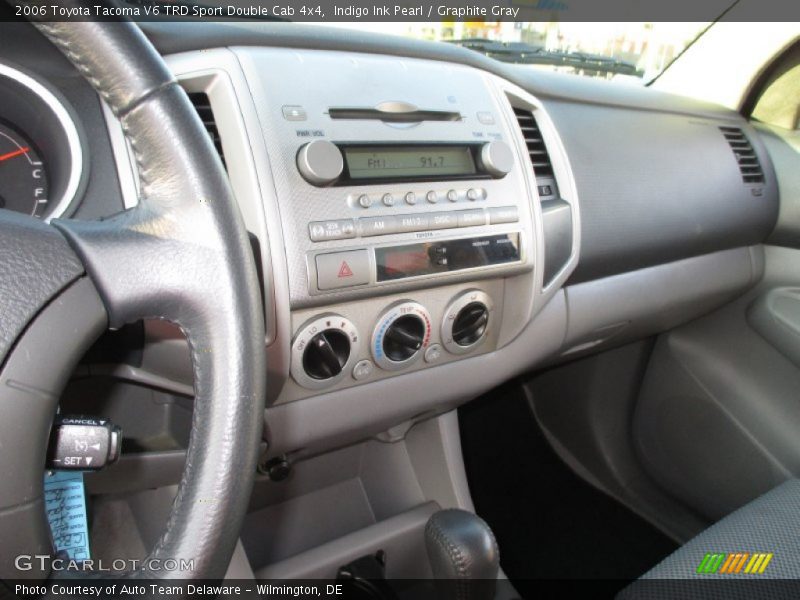 Indigo Ink Pearl / Graphite Gray 2006 Toyota Tacoma V6 TRD Sport Double Cab 4x4