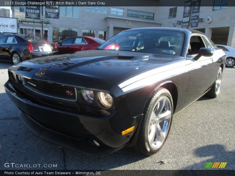 Pitch Black / Dark Slate Gray 2013 Dodge Challenger R/T