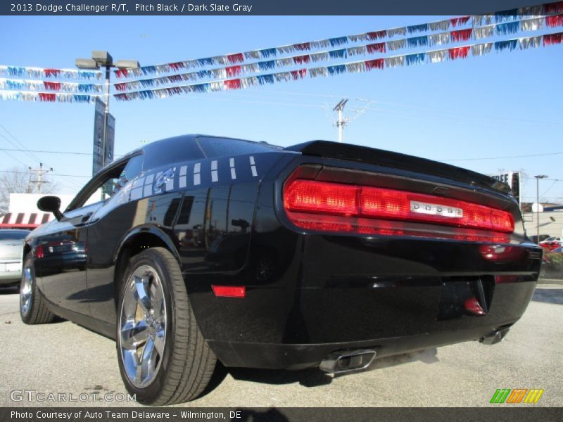 Pitch Black / Dark Slate Gray 2013 Dodge Challenger R/T