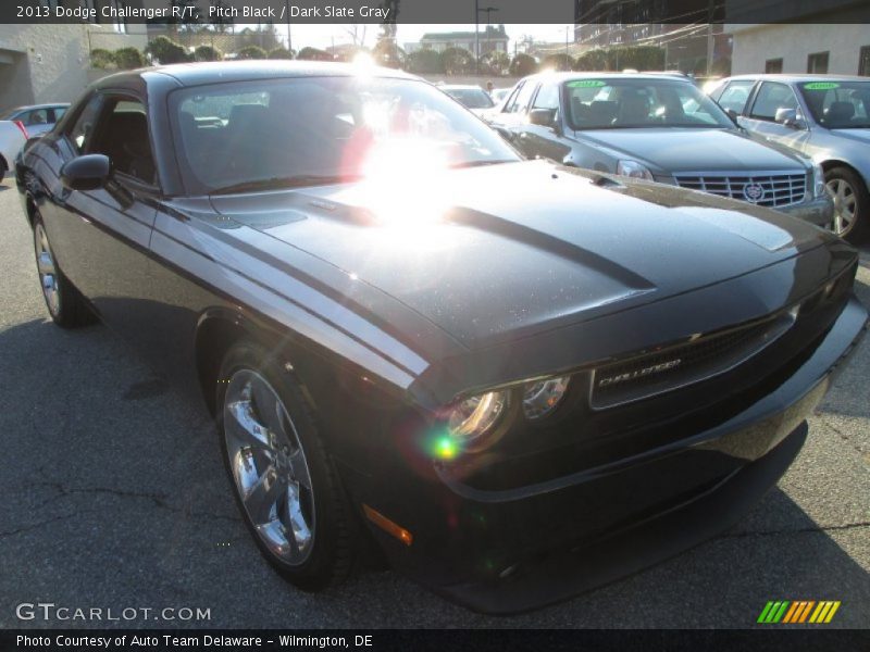 Pitch Black / Dark Slate Gray 2013 Dodge Challenger R/T