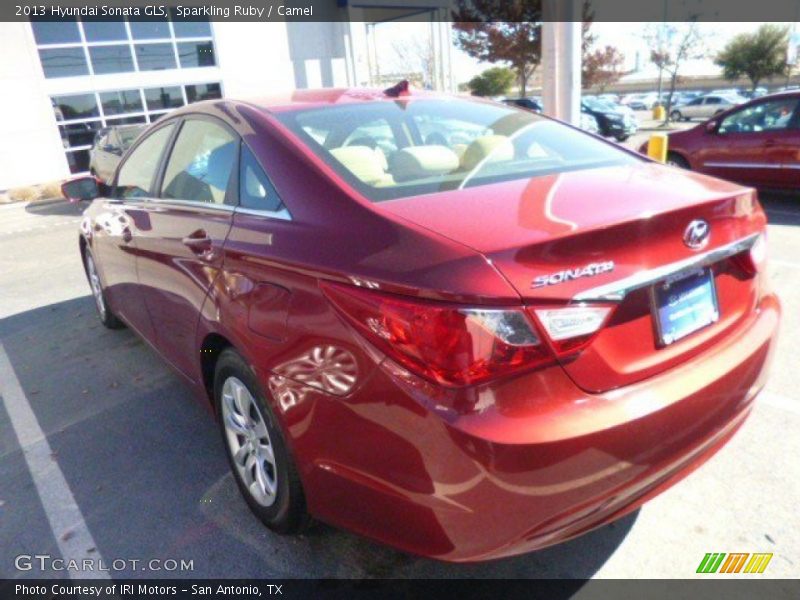 Sparkling Ruby / Camel 2013 Hyundai Sonata GLS