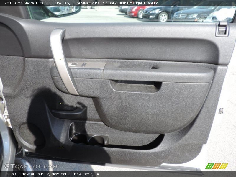 Pure Silver Metallic / Dark Titanium/Light Titanium 2011 GMC Sierra 1500 SLE Crew Cab