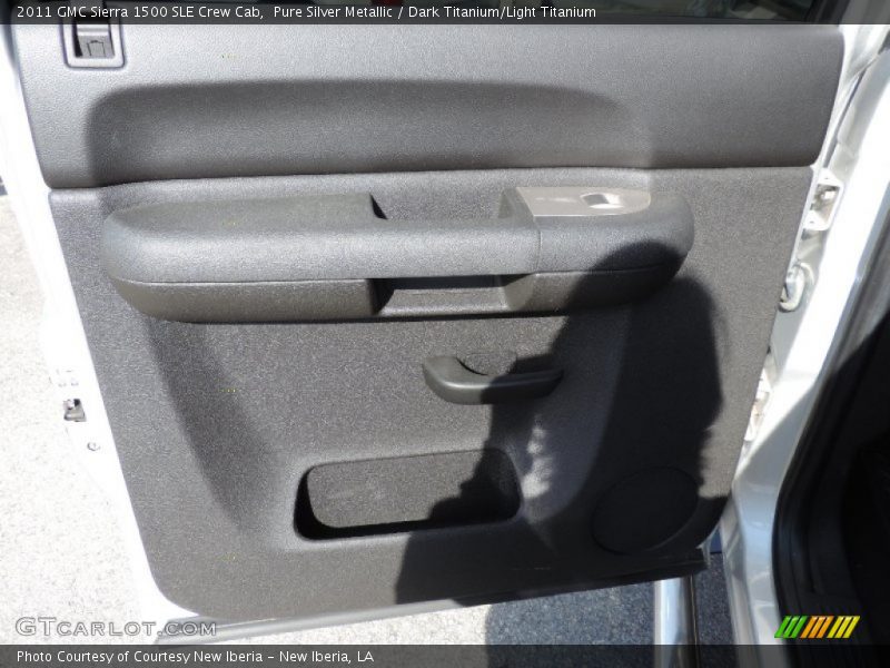 Pure Silver Metallic / Dark Titanium/Light Titanium 2011 GMC Sierra 1500 SLE Crew Cab