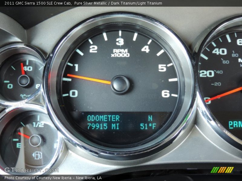 Pure Silver Metallic / Dark Titanium/Light Titanium 2011 GMC Sierra 1500 SLE Crew Cab