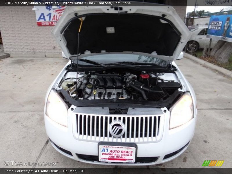 Oxford White / Dark Charcoal/Light Stone 2007 Mercury Milan V6 Premier