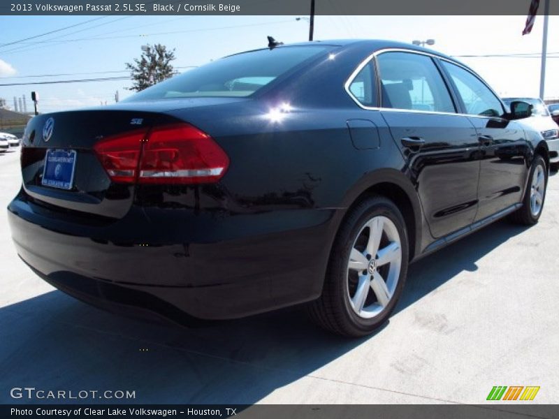 Black / Cornsilk Beige 2013 Volkswagen Passat 2.5L SE