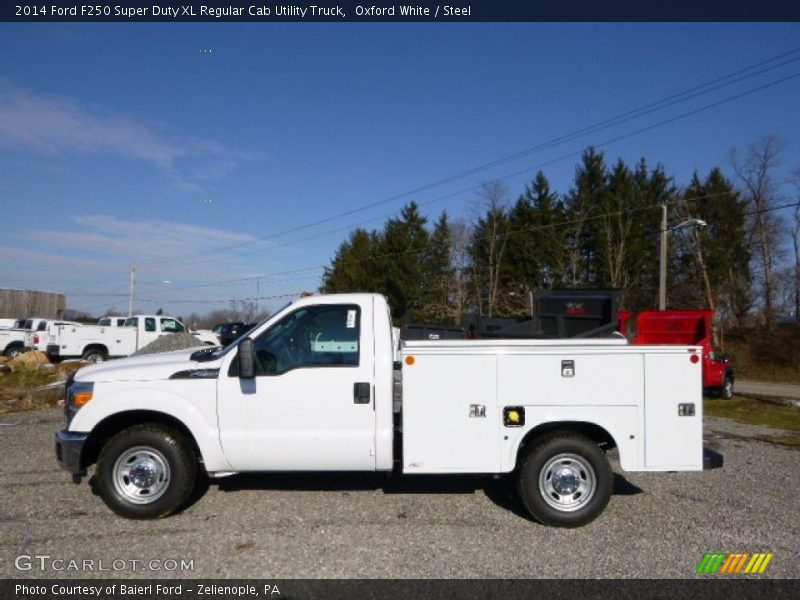  2014 F250 Super Duty XL Regular Cab Utility Truck Oxford White