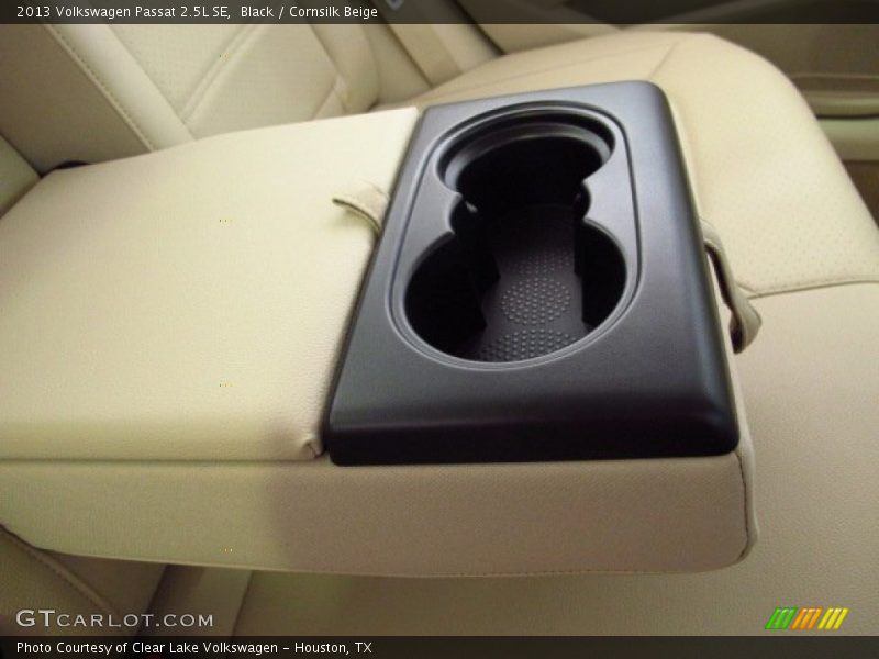 Black / Cornsilk Beige 2013 Volkswagen Passat 2.5L SE