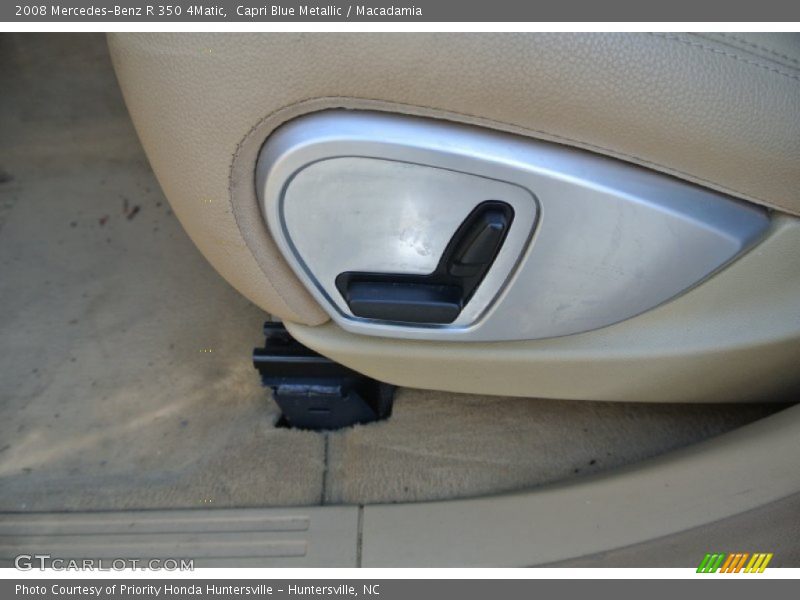 Capri Blue Metallic / Macadamia 2008 Mercedes-Benz R 350 4Matic