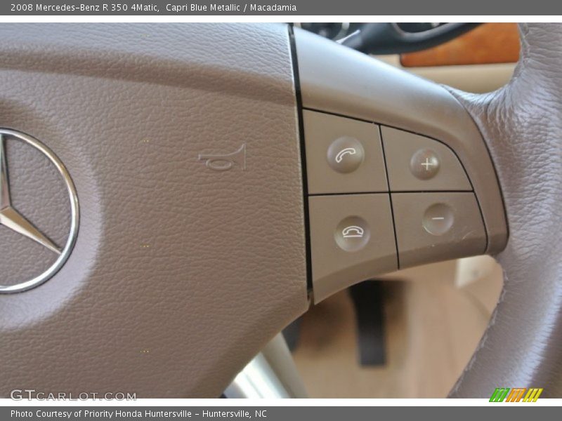 Capri Blue Metallic / Macadamia 2008 Mercedes-Benz R 350 4Matic