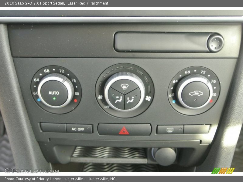 Controls of 2010 9-3 2.0T Sport Sedan