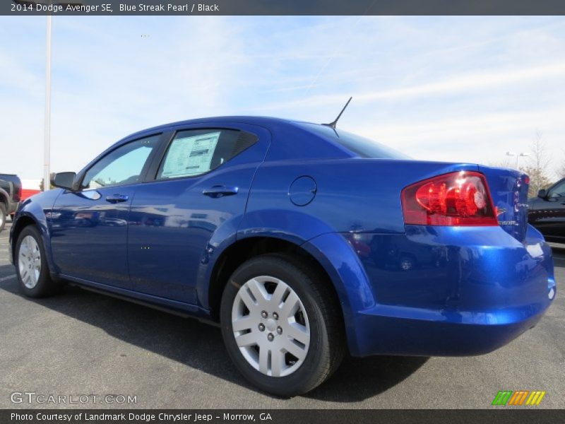 Blue Streak Pearl / Black 2014 Dodge Avenger SE