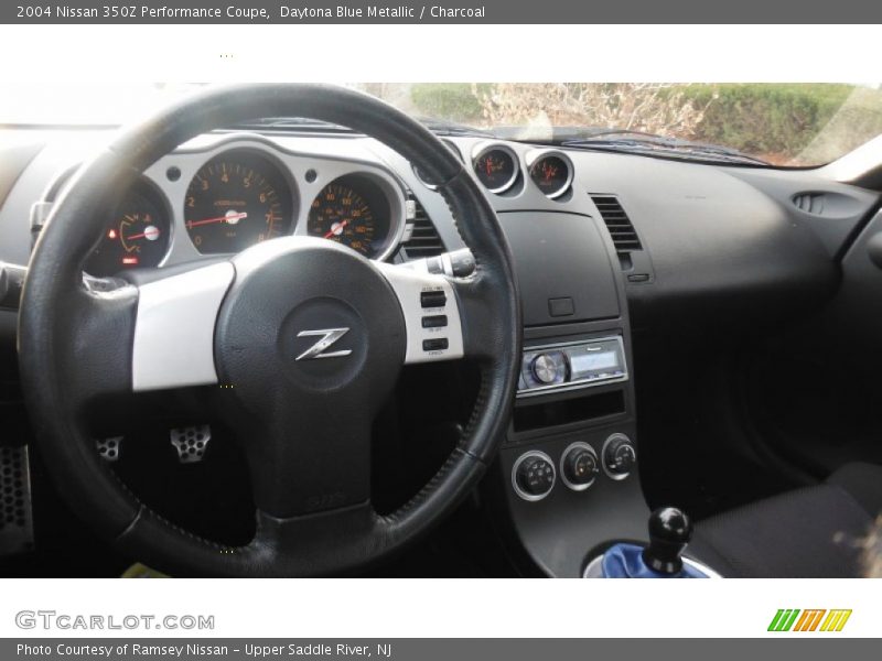 Daytona Blue Metallic / Charcoal 2004 Nissan 350Z Performance Coupe