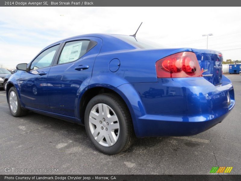 Blue Streak Pearl / Black 2014 Dodge Avenger SE
