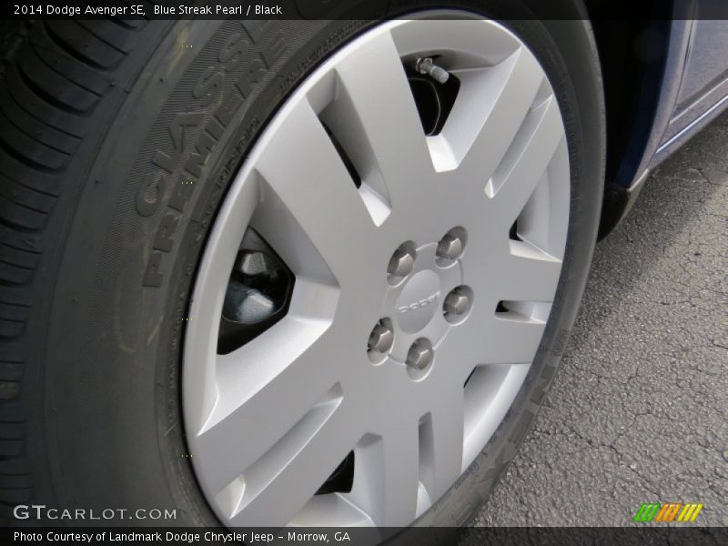 Blue Streak Pearl / Black 2014 Dodge Avenger SE