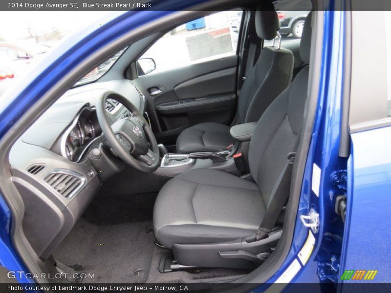 Blue Streak Pearl / Black 2014 Dodge Avenger SE