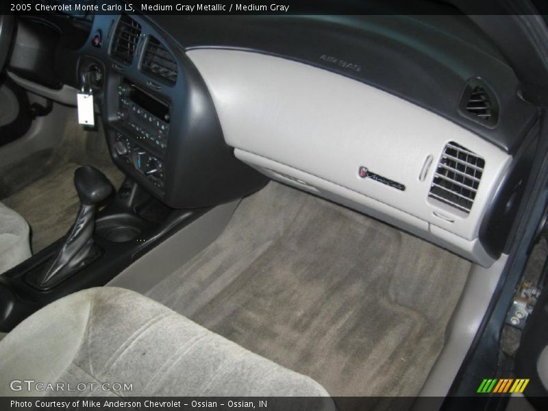 Medium Gray Metallic / Medium Gray 2005 Chevrolet Monte Carlo LS