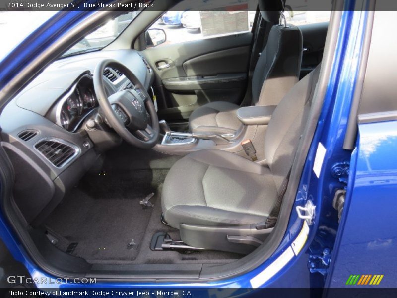 Blue Streak Pearl / Black 2014 Dodge Avenger SE