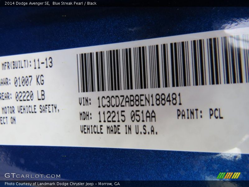 Blue Streak Pearl / Black 2014 Dodge Avenger SE