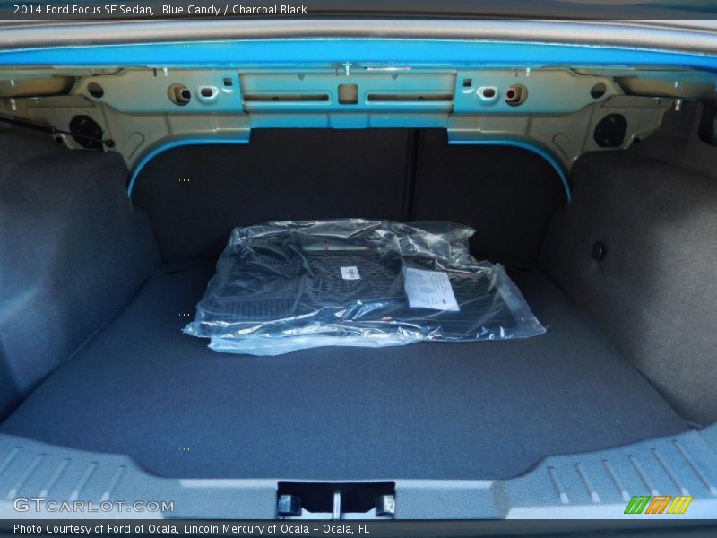 Blue Candy / Charcoal Black 2014 Ford Focus SE Sedan