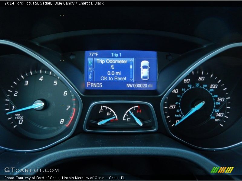 Blue Candy / Charcoal Black 2014 Ford Focus SE Sedan