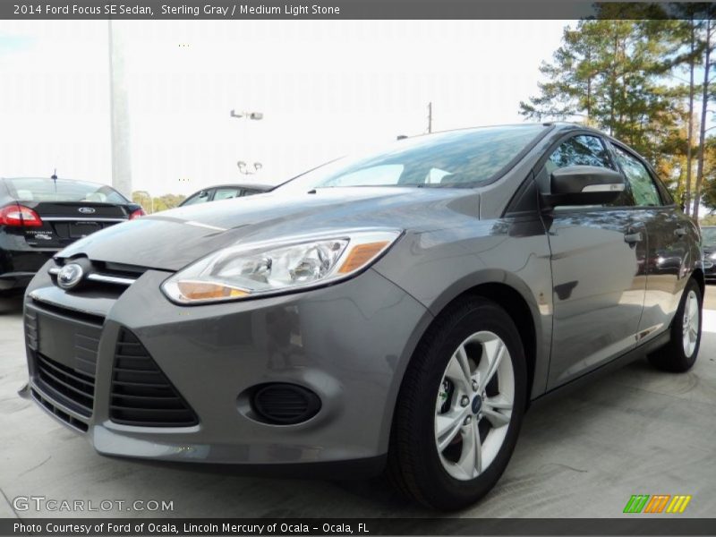 Sterling Gray / Medium Light Stone 2014 Ford Focus SE Sedan