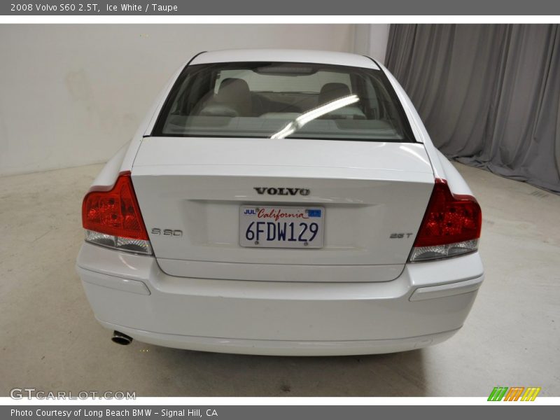 Ice White / Taupe 2008 Volvo S60 2.5T