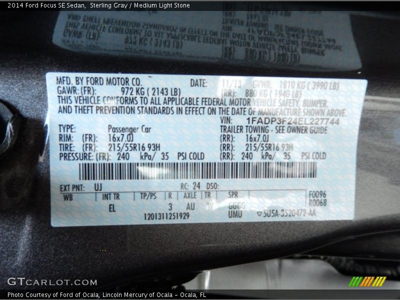 Sterling Gray / Medium Light Stone 2014 Ford Focus SE Sedan