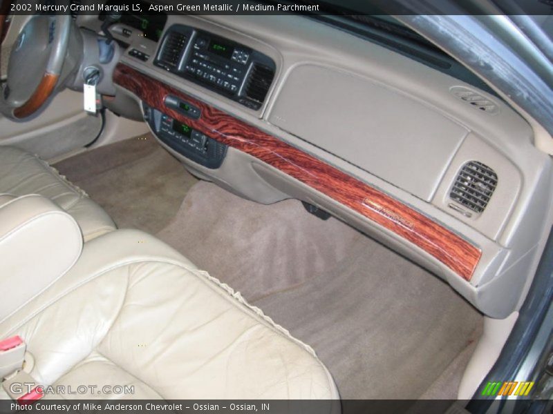 Aspen Green Metallic / Medium Parchment 2002 Mercury Grand Marquis LS