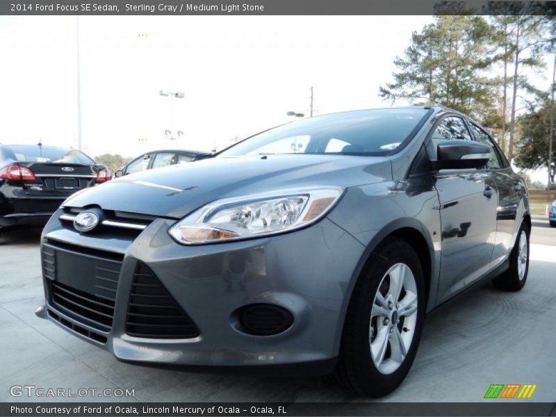 Sterling Gray / Medium Light Stone 2014 Ford Focus SE Sedan